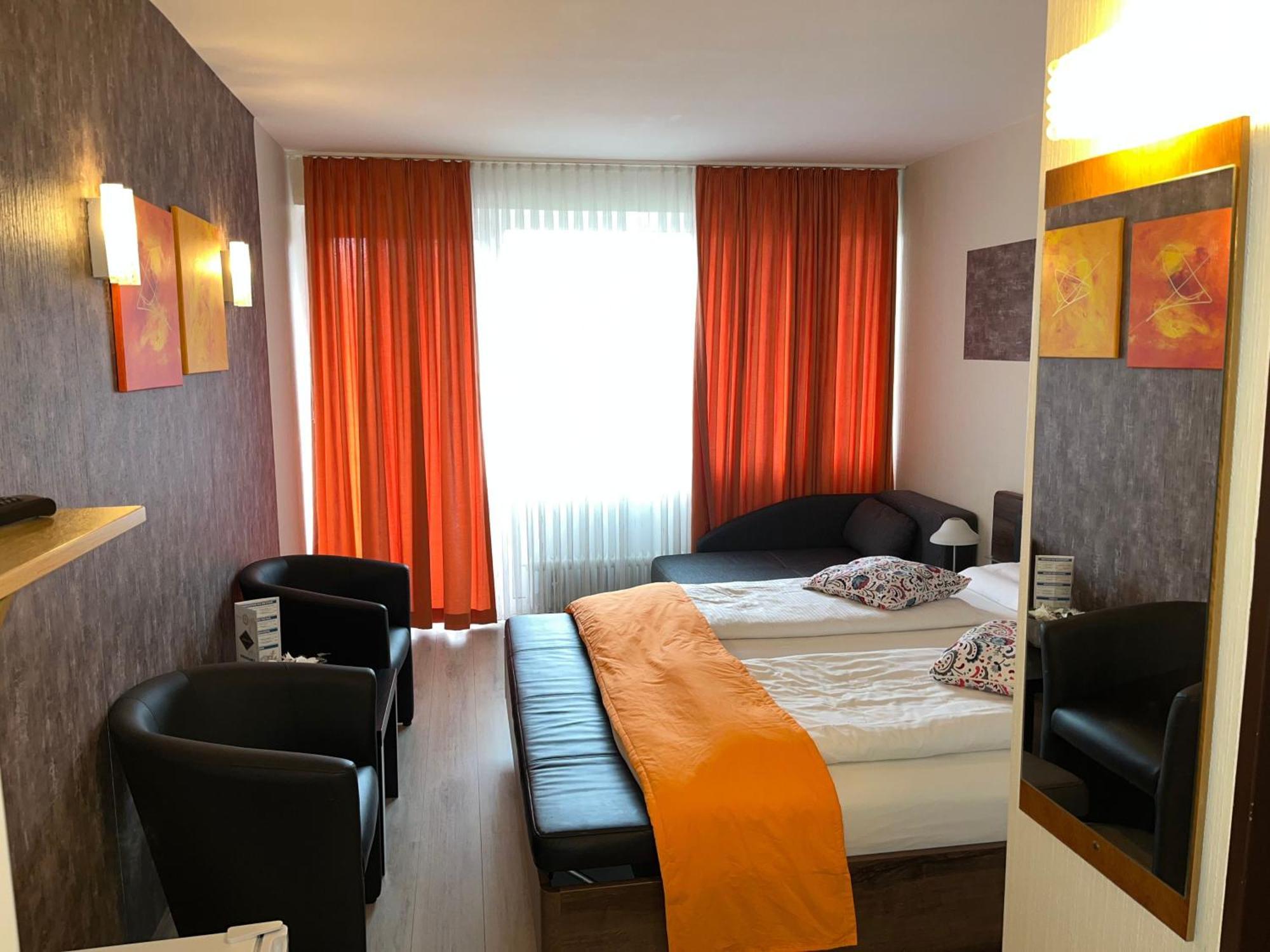 Hotel Filoxenia Butjadingen Exteriör bild